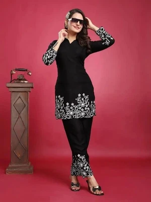 Indian Tunic Cotton Flex Cord Set Kurti Pakistani Women Designer Kurta Pant Set - Image 1 of 2