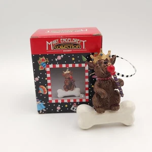 Adorno de hueso de perro Kurt Adler Mary Engelbreit Scottie Santa’s World diversión navideña - Imagen 1 de 13