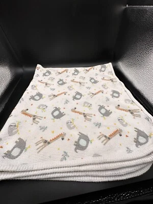 Lullaby Lane Térmica Zoo Animal Elefante Perezoso Térmico Tejido Waffle Manta Bebé Foto 1 de 4