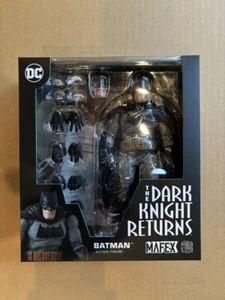 Medicom Toy MAFEX No.106 BATMAN The Dark Knight Returns 160mm Action Figure New - Picture 1 of 7