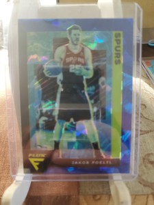 2020-21 Panini Flux Blue Cracked Ice Prizm Jakob Poeltl #161 SPURS 