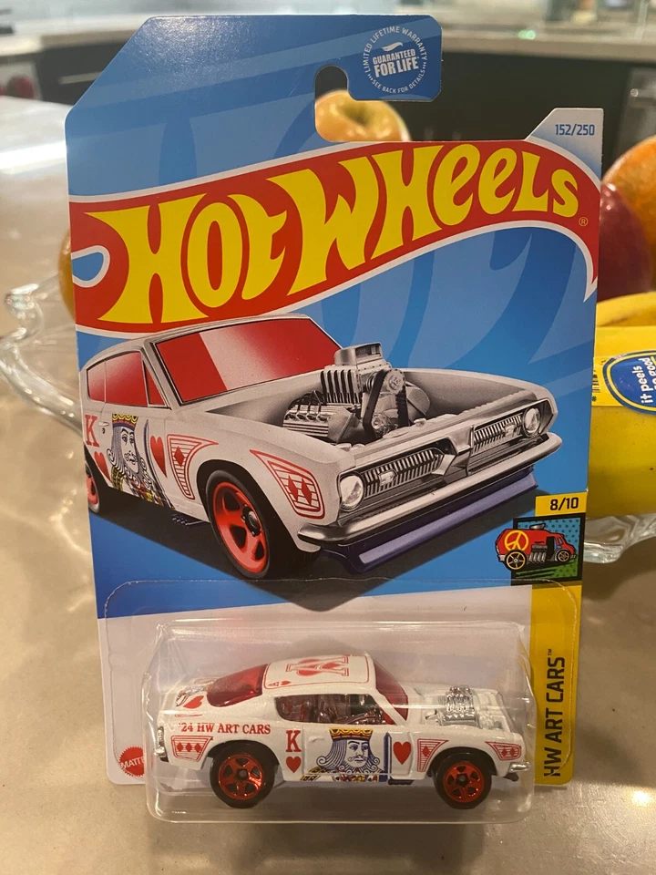 2024 Hot Wheels #152 Hw Arte Auto 8/10 King Kuda Bianco W/Rosso 5 Raggi Ruote - Immagine 1 di 1