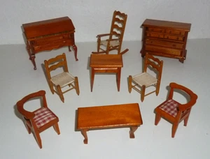 LOT / PUPPENMÖBEL f. PUPPENSTUBE / KOMMODE, SEKRETÄR, STÜHLE etc. / HOLZ /64# - Bild 1 von 5