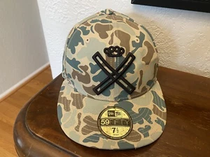 NEW ERA 59FIFTY 10 DEEP MEN'S Camo FITTED HAT HAT SIZE 7 1/2 - Picture 1 of 5