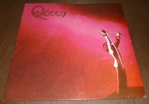 QUEEN 33 RPM LP S/T ROCK CLASSIC FREDDIE MERCURY EMBOSSED ELEKTRA 1973 - Picture 1 of 4