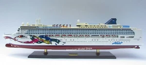 Norwegian Jewel Kreuzfahrtschiff Modell 40" Handarbeit Holzmodell NEU - Bild 1 von 12