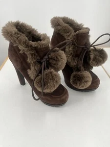 Nine West Brown Suede Faux Fur Boots Women’s Size 7.5 Short High Heels Pom Pom - Picture 1 of 12