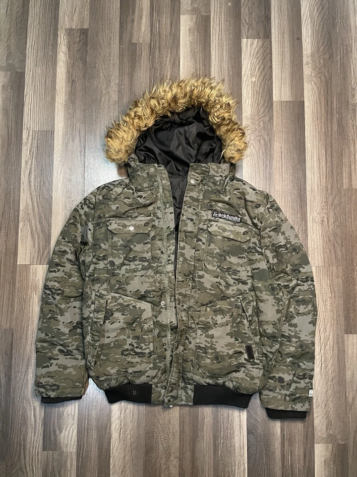 Y2K Ecko Unltd Men Puffer Jacket Hooded Fur Green Camo Full Zip Sz M - Image 1 of 4