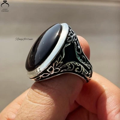 Black Yemeni Aqeeq Natural Agate Ring Men’s Handmade Elegant Design - Image 1 of 4