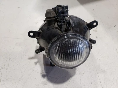 Faro antiniebla izquierdo (no M-Tech) - BMW 325I E46 2002 sedán - se adapta a 02-05 OEM  Foto 1 de 4