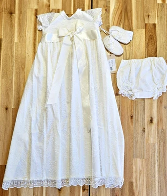 ATELIER D'Ocon BabyGirl Christening Baptism Gown Set 3–6 Mo beige shoes Bloomer - Image 1 of 4