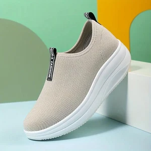 Ruideng Women's Knitted Thick-soled Breathable Sports Shoes NEW - Picture 1 of 6