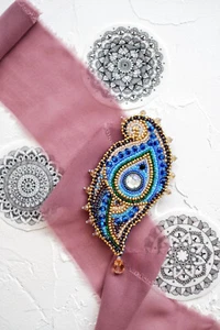 DIY Jewelry making kit "Egret", Seed beaded brooch, Bead Embroidery Kit - Picture 1 of 7