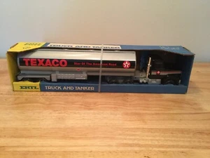 Vintage Ertl Texaco Truck And Tanker Semi #3112 Still In Box 19.5”. - Picture 1 of 9
