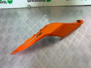 PANEL ASIENTO DERECHO HONDA CBR500R CBR 500 R AÑO 2016 (CMB1066) - Imagen 1 de 6