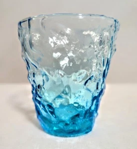 Tazas de vidrio de jugo pequeñas arrugadas azules vintage varias disponibles - Imagen 1 de 3