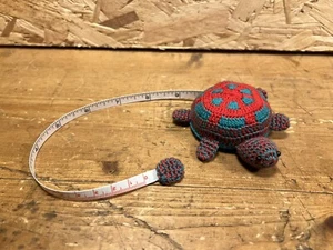Nastro Tartaruga Misura Uncinetto Primaverile Uncinetto Maglia Cucito Rosso Turchese - Foto 1 di 2