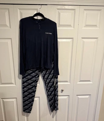 Juegos de pijama/salón para mujer Calvin Klein de 2 piezas Foto 1 de 4