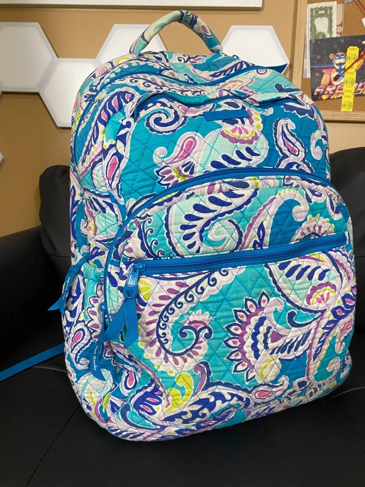 Рюкзак Vera Bradley стеганый хлопок — синий с цветочным принтом пейсли — 17 дюймов ЧИСТЫЙ! - Изображение 1 из 4