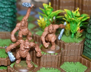 Heroscape: Quasatch Hunters Valkrill's Gambit (3 Figuren & 1 Battle Card) sehr guter Zustand - Bild 1 von 2