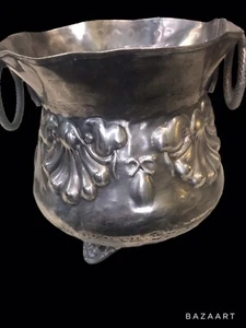 Silber Pflanzgefäß 3D verziert mit Griffen und Fuß - Bild 1 von 6