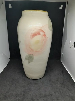 AUSTRALIAN POTTERY - ROBERT GORDON ORCHARD BLOSSOM LARGE VASE - image 1 of 4