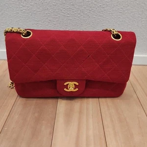 Borsa a tracolla CHANEL CC Matelasse doppia con patta tracolla catena 25 cotone rosso - Foto 1 di 20