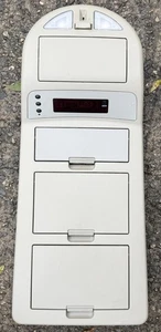 2004-2012 Nissan Armada Titan QX56 Front Overhead Console Dome Light OEM Display - Bild 1 von 5