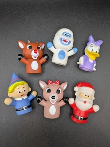 Marionetas de dedo de personaje de reno nariz roja Rudolph más un pato margarita extra - Imagen 1 de 9