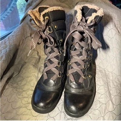 Timberland Mount Hope Boots Women's Size 9 Black Leather Faux Fur Lace Up Winter - Image 1 of 4