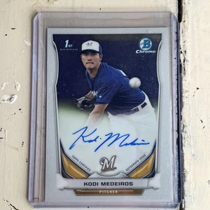 Kodi Medeiros 2014 Bowman Chrome 1st Bowman Auto Base Card #BCA-KM - Foto 1 di 2