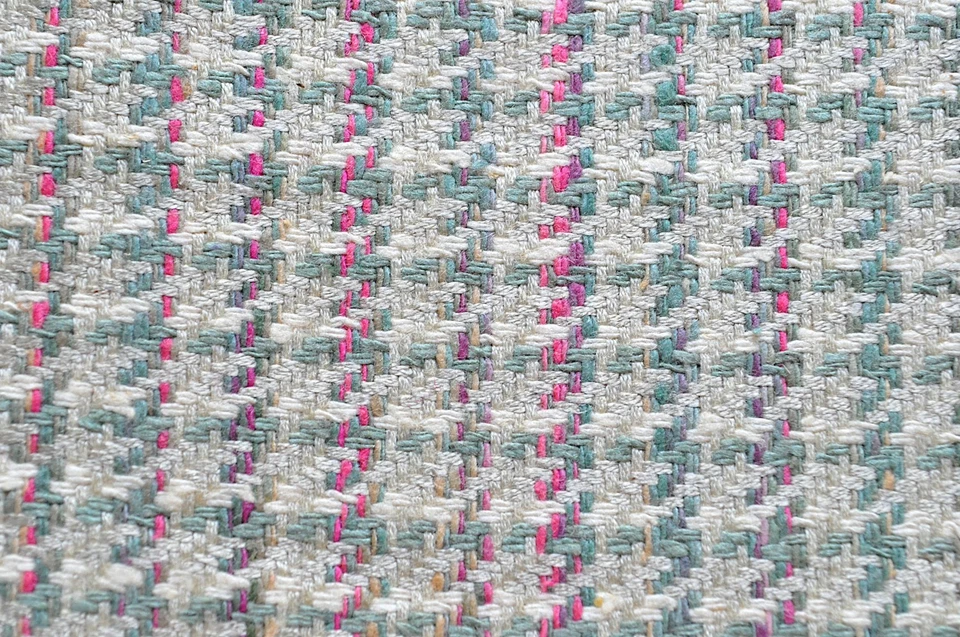 Sage Green & Berry 100% Silk Woven Houndstooth Suiting Yardage 3 Yd 45 W Luxury - Image 1 of 4