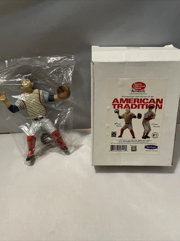 Yogi Berra American Traditions Statue Cover