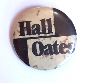 Vintage Hall and Oates 1980 Pinback Button Pin Band - Picture 1 of 3