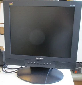 VIEWSONIC VG700B 17" LCD Monitor Built In Speakers + adapter - Photo 1/4
