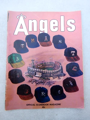 Angels 1973 Official Scorebook Magazine Program Angels v NY Yankees Opening Day - Image 1 of 4