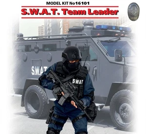 ICM16101 - ICM 1:16 - S.W.A.T. Team Leader - Picture 1 of 1
