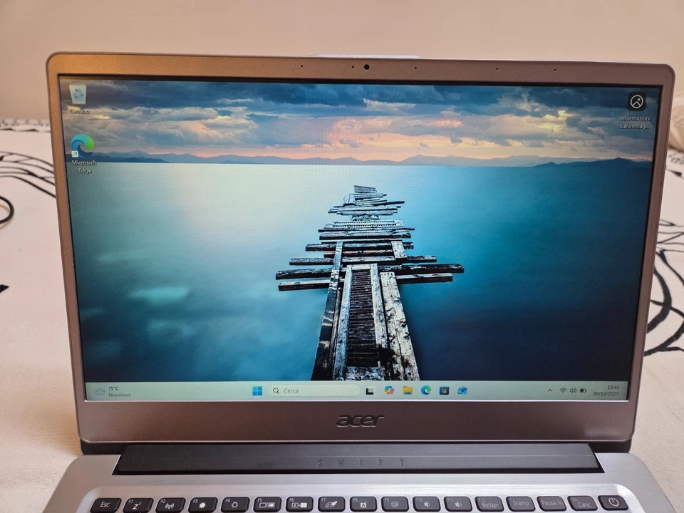 Acer Swift 3 SF314‑54, Intel Core i3‑8130U 8GB Ram 240GB SSD, 14" FHD Windows 11 - Immagine 1 di 4