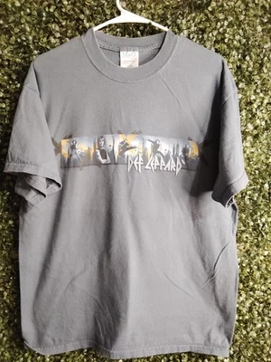 Vintage 2000 Y2K Def Leppard Concert Tour Shirt Large - Image 1 of 4