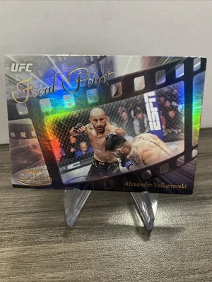 2024 Topps Gold Label UFC Focal Point Alexander Volkanovski #FP-20  - Image 1 of 2