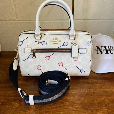 Cartera Coach C8285 Rowan en lona exclusiva con estampado de raqueta en tiza múltiple Foto 1 de 4