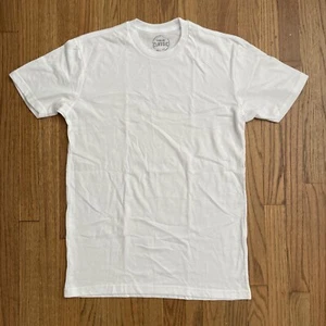 True Classic Premium Quality Crew Neck Tee T Shirt Mens WHITE SMALL - Picture 1 of 3