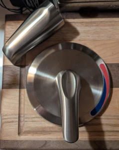 Pfister Pfirst Series R89 Tub & Shower Trim Kit Parts – Handle, Trim Plate & Spo - Picture 1 of 3