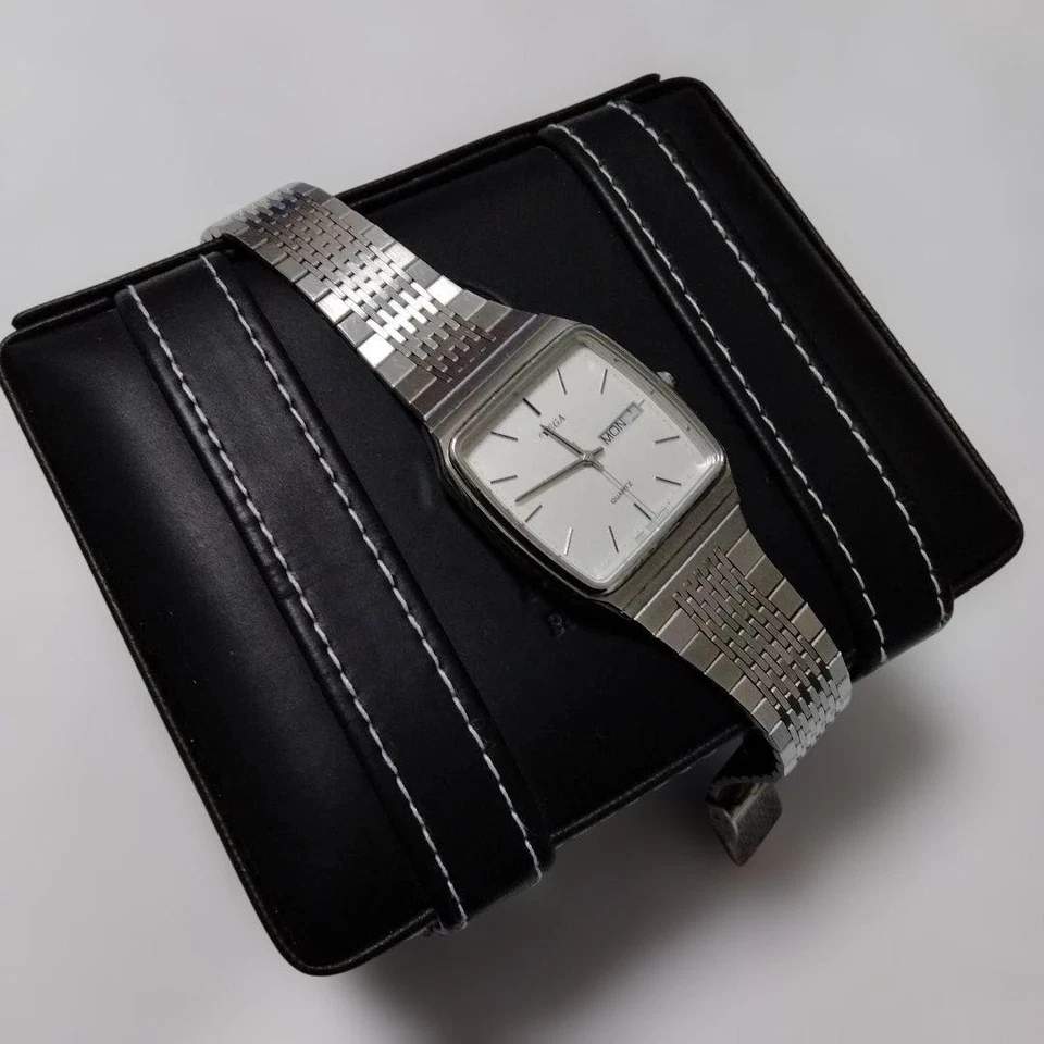 Кварцевые квадратные наручные часы Citizen Vega серебристый циферблат винтажные мужские аналоговые стальные - Изображение 1 из 4