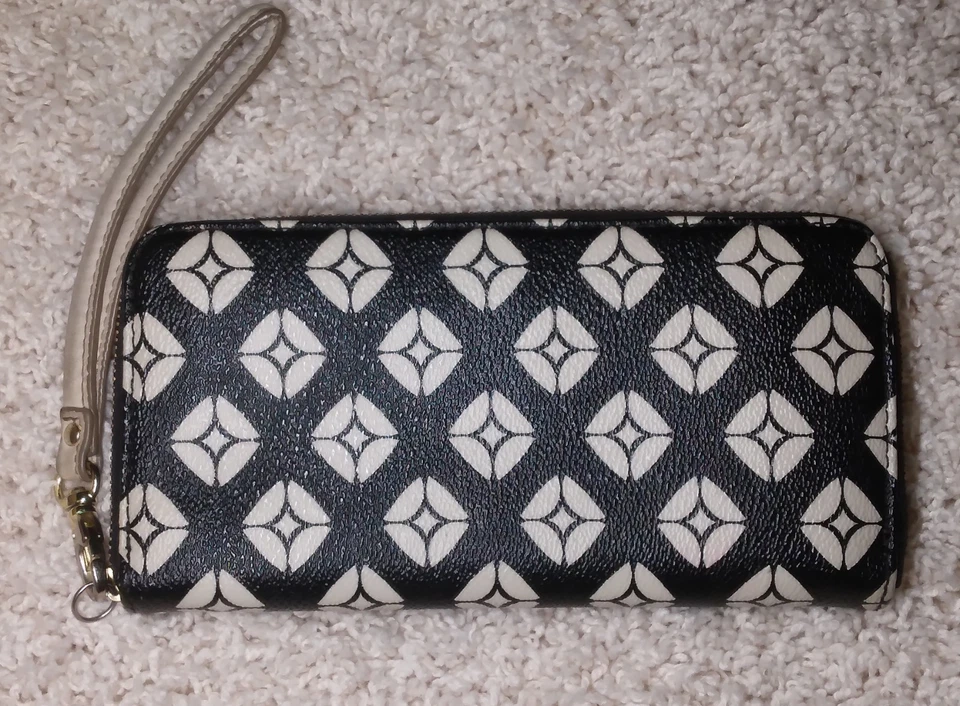 Fossil女式悉尼白色和黑色拉链腕带钱包 — 第 1/4 张图片