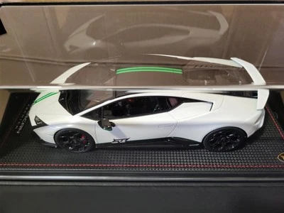LAMBORGHINI HURACAN TECNICA 1/18 Bianco Asopo Shiny 60th MR MODELS LAMBO054SB - Immagine 1 di 4