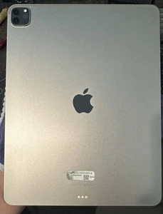 iPad Pro 12.9 Inch M2 6th Gen Silver 128GB Wifi Premium Condition - Afbeelding 1 van 6