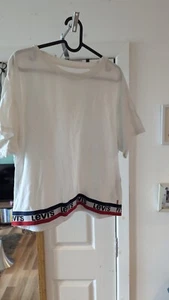 Levi's Women's Graphic T-Shirt - Tape White Size Small - Picture 1 of 5