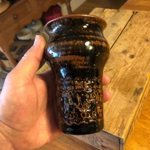 Vintage Mid-Century Studio Pottery Textured Vase – ST – Retro! – - Picture 1 of 7
