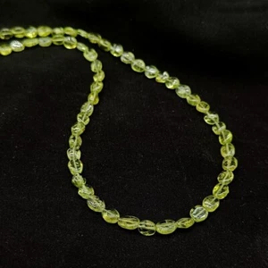 5-6MM Natural Green Peridot Smooth Oval Shape Gemstone Beaded Women Necklace 18" - Picture 1 of 10